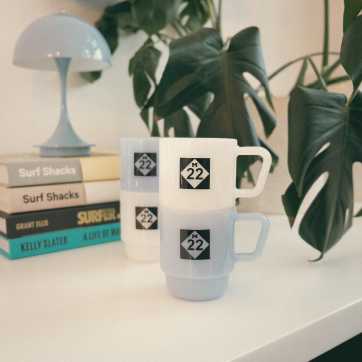 M22 MILK MUG