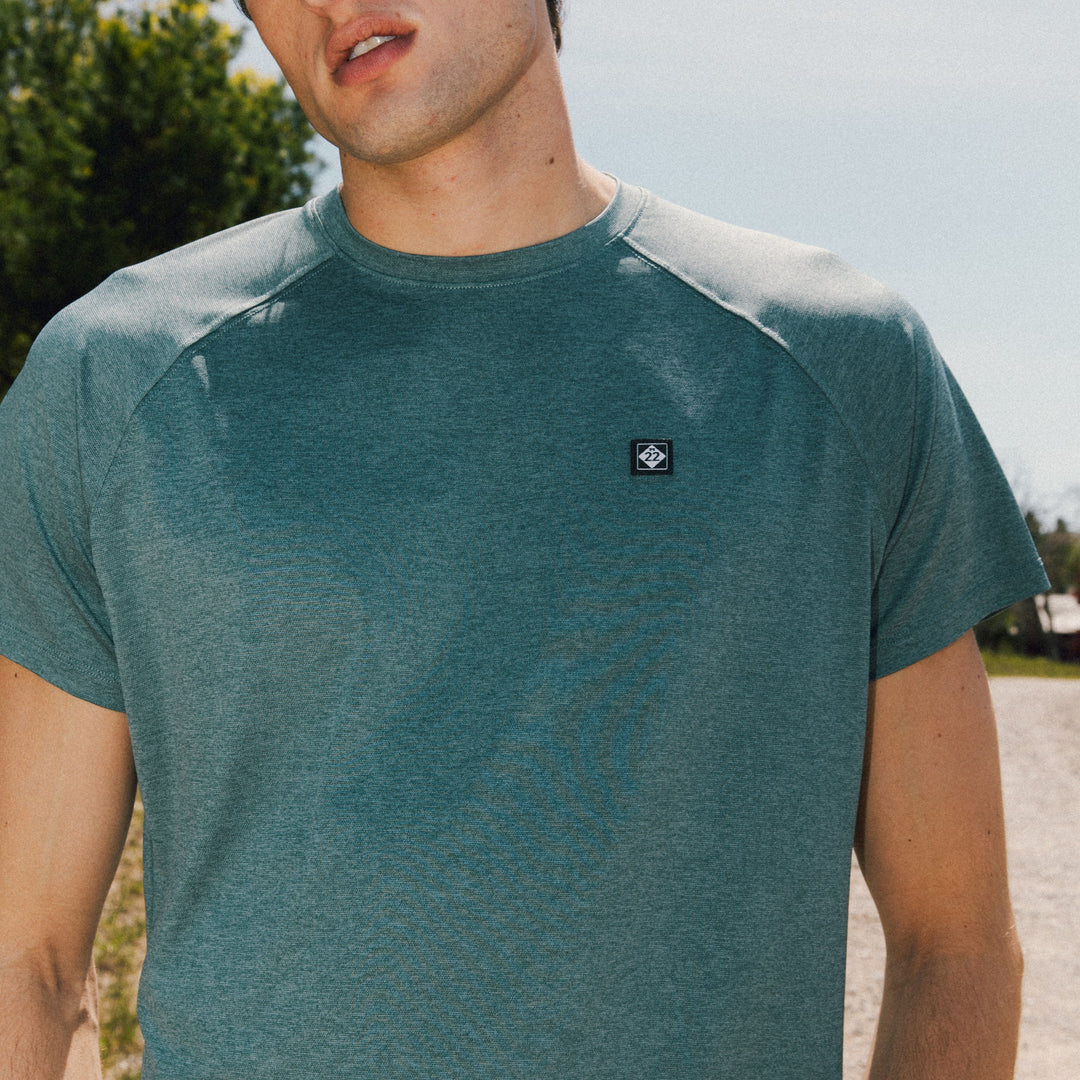 SHADE RAGLAN T-SHIRT