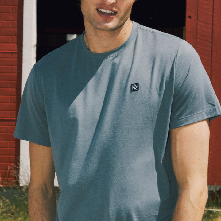 SHADE T-SHIRT